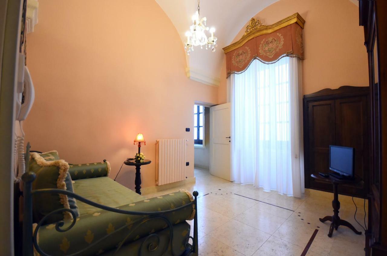B&B Insula กัลลีโปลี ภายนอก รูปภาพ