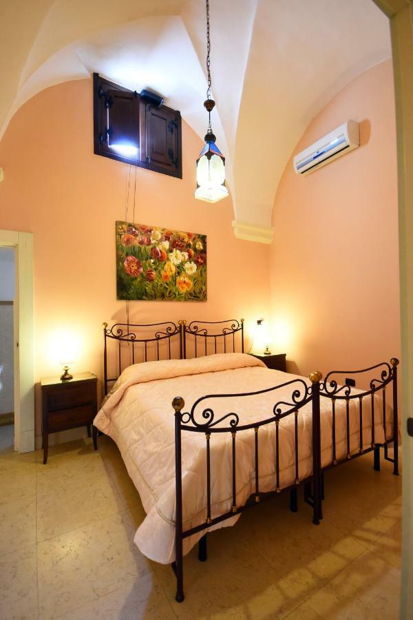B&B Insula กัลลีโปลี ภายนอก รูปภาพ